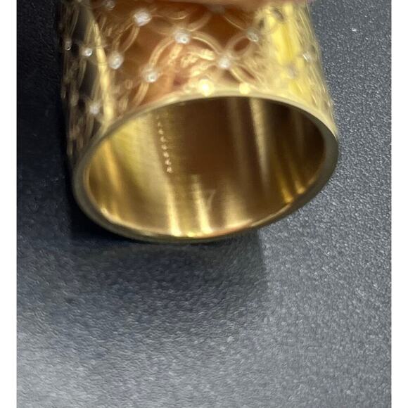 Michael Kors Gold Plated Pave
Monogram Heritage Band Barrel Cigar Ring size 7 - Picture 8 of 10